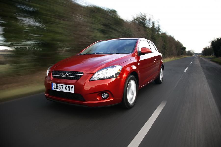  Kia pro_cee&rsquo;d 2008 года  (фото 77 из 182)